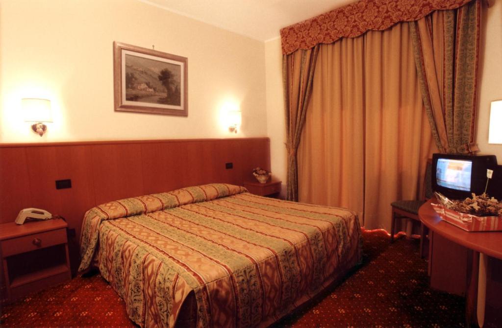 Hotel Cinzia Ristorante Christian E Manuel Verceil Chambre photo